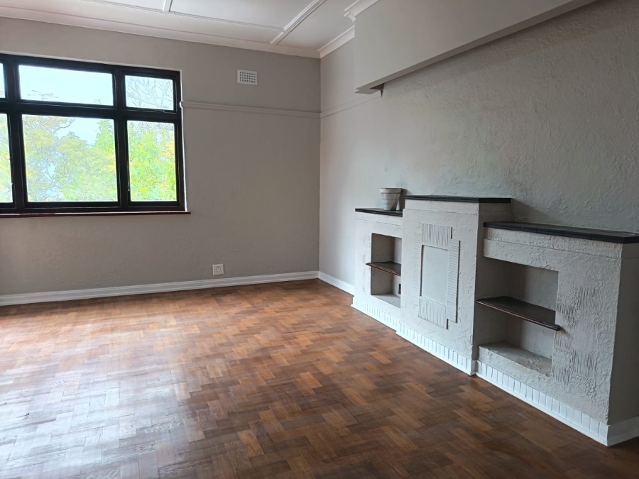 To Let 2 Bedroom Property for Rent in Kenilworth Western Cape